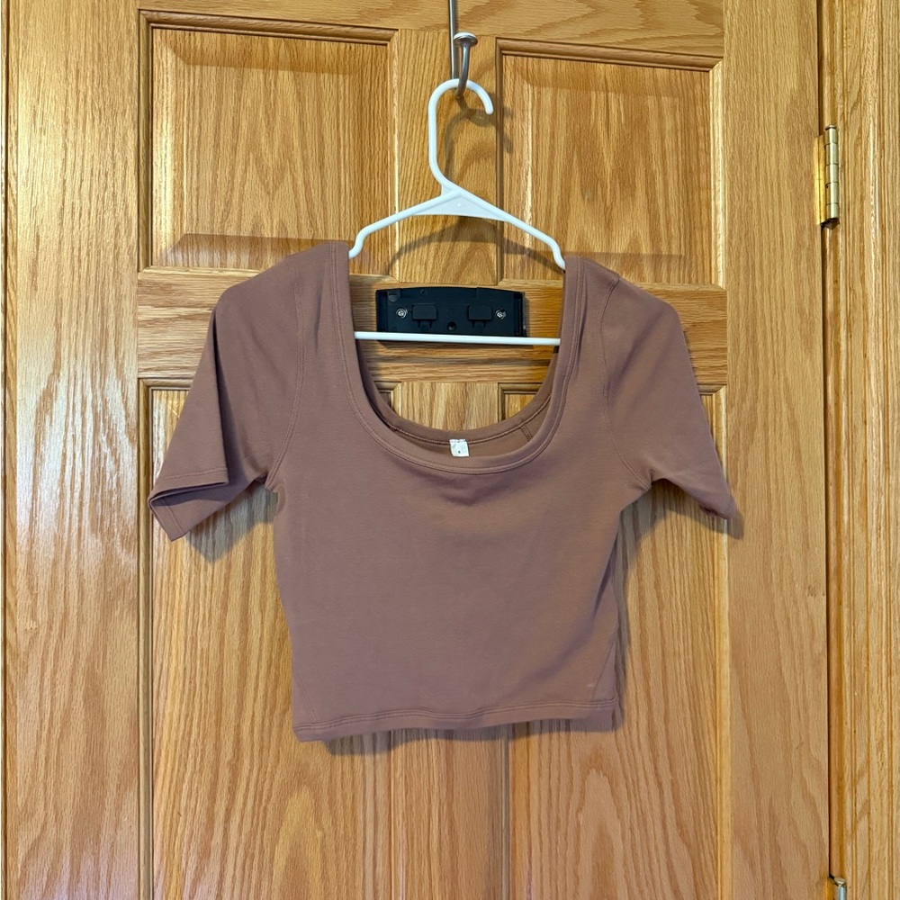 Lululemon Crop Top